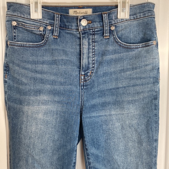 Madewell Cali Demi-Boot Jeans in Fleetwood Wash Sz 28P - Picture 2 of 11